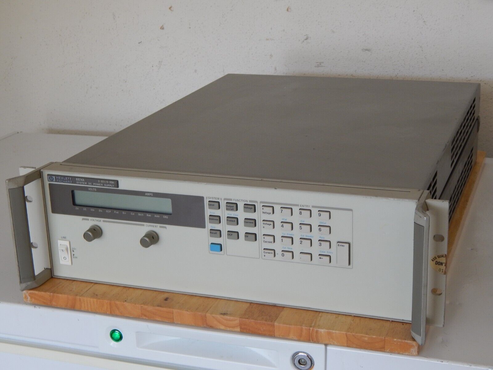 HP 6674A DC Power Supply 0 to 80V, 0- 26A, 2000W GPIB opt. J05 HP 6674A DC Power Supply 0 to 80V, 0- 26A, 2000W GPIB opt. J05